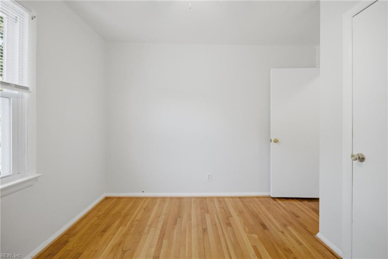 Photo 42 of 47 residential for sale in Norfolk virginia Photo 42 of 47 residential for sale in Norfolk virginia