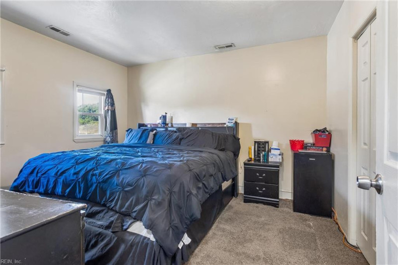 Photo 8 of 27 residential for sale in Norfolk virginia