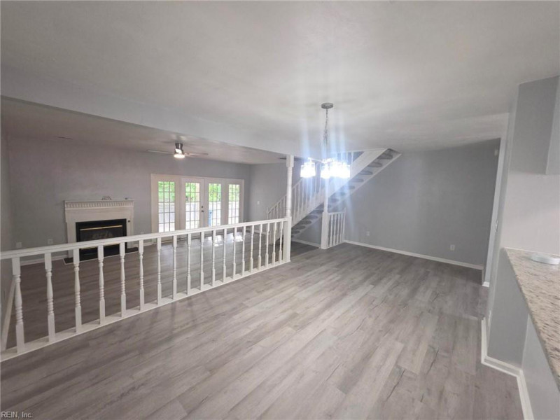 Photo 9 of 18 residential for sale in Chesapeake virginia
