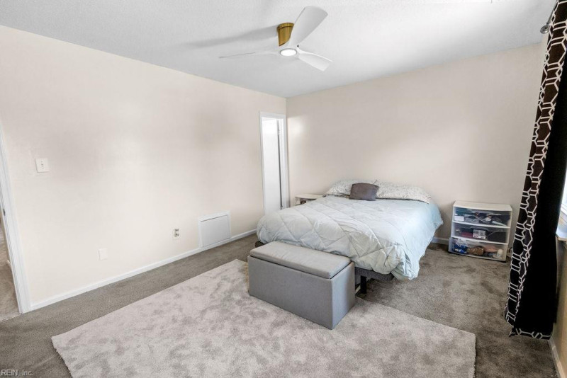 Photo 20 of 30 residential for sale in Virginia Beach virginia