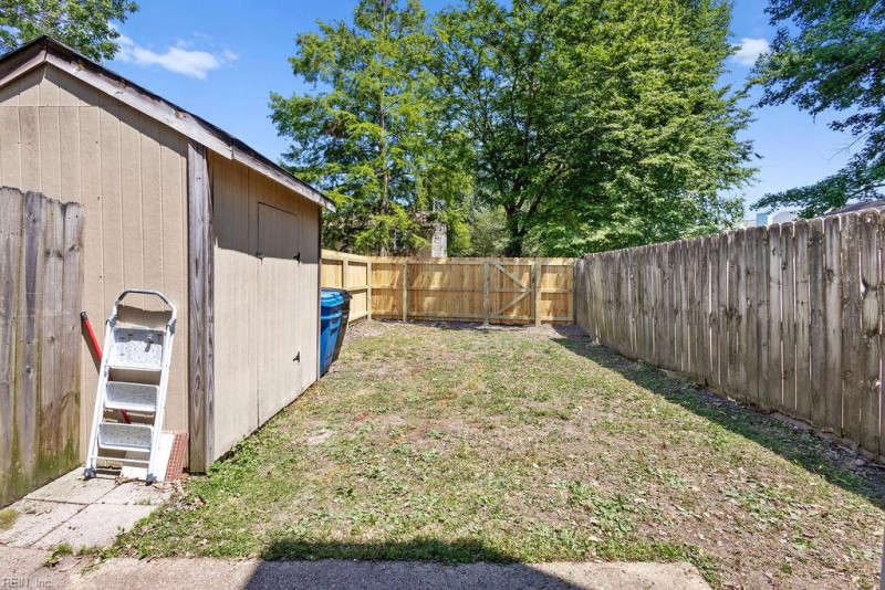 Photo 28 of 30 residential for sale in Virginia Beach virginia