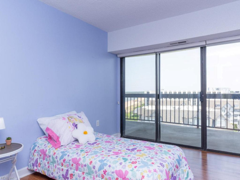 Photo 23 of 40 residential for sale in Virginia Beach virginia