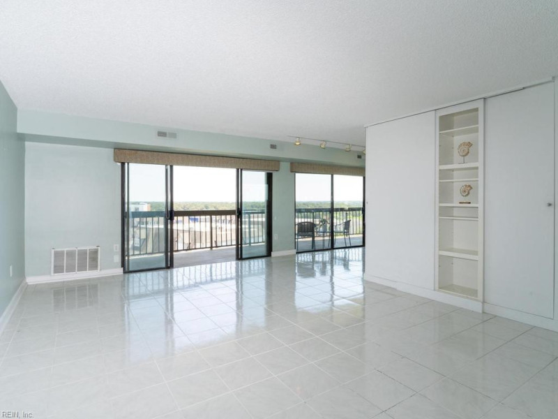 Photo 8 of 40 residential for sale in Virginia Beach virginia
