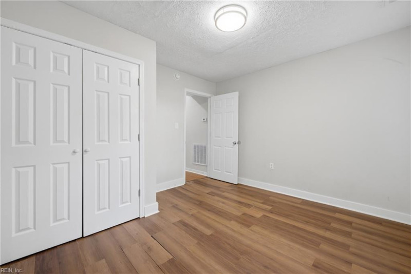 Photo 12 of 23 residential for sale in Petersburg City virginia Photo 12 of 23 residential for sale in Petersburg City virginia