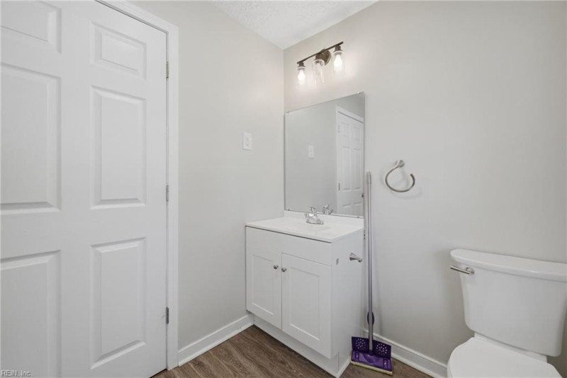 Photo 17 of 23 residential for sale in Petersburg City virginia Photo 17 of 23 residential for sale in Petersburg City virginia