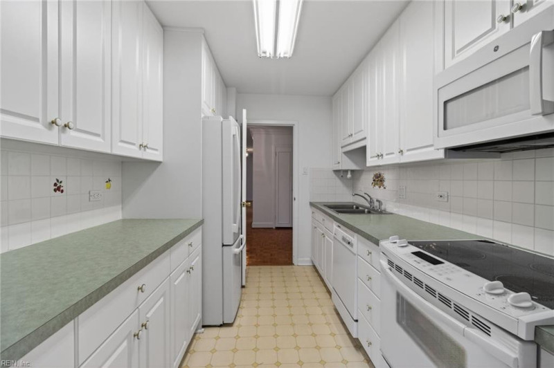 Photo 20 of 50 residential for sale in Norfolk virginia Photo 20 of 50 residential for sale in Norfolk virginia