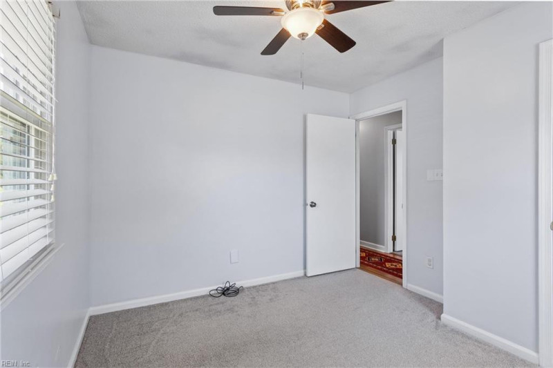 Photo 20 of 42 residential for sale in Hampton virginia