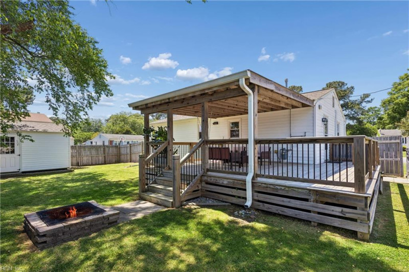Photo 31 of 42 residential for sale in Hampton virginia