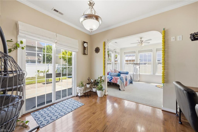 Photo 10 of 42 residential for sale in Virginia Beach virginia
