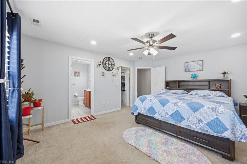 Photo 18 of 42 residential for sale in Virginia Beach virginia