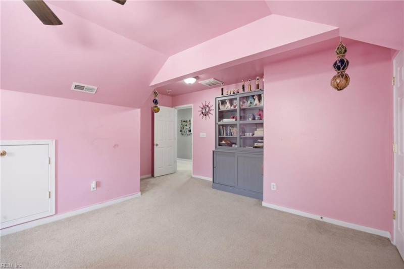 Photo 25 of 42 residential for sale in Virginia Beach virginia