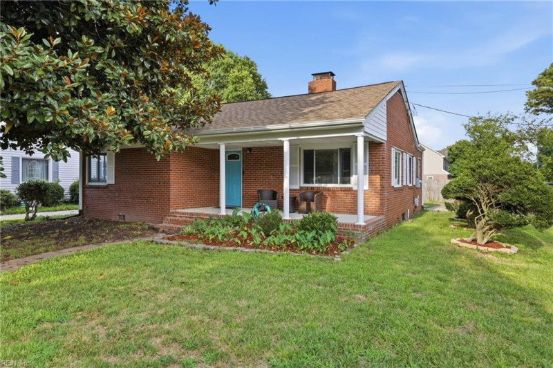 Photo 3 of 48 residential for sale in Chesapeake virginia Photo 3 of 48 residential for sale in Chesapeake virginia