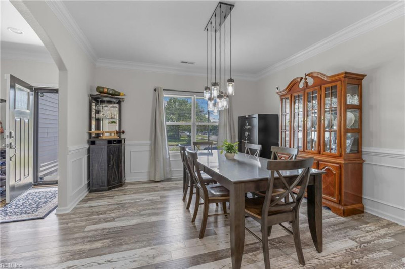 Photo 3 of 29 residential for sale in Norfolk virginia