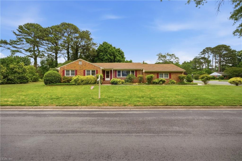 Photo 1 of 28 residential for sale in Virginia Beach virginia