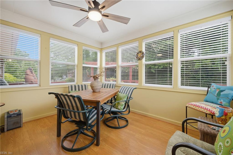 Photo 12 of 28 residential for sale in Virginia Beach virginia