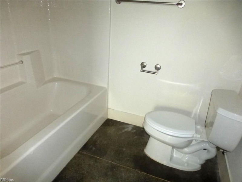 Photo 18 of 37 residential for sale in Norfolk virginia