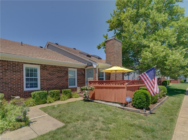 Photo 1 of 27 residential for sale in Virginia Beach virginia