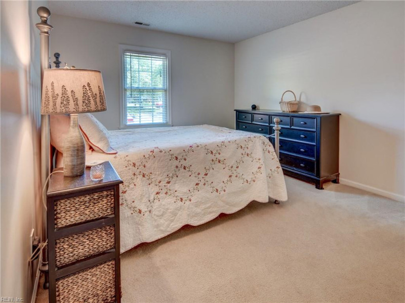 Photo 14 of 27 residential for sale in Virginia Beach virginia