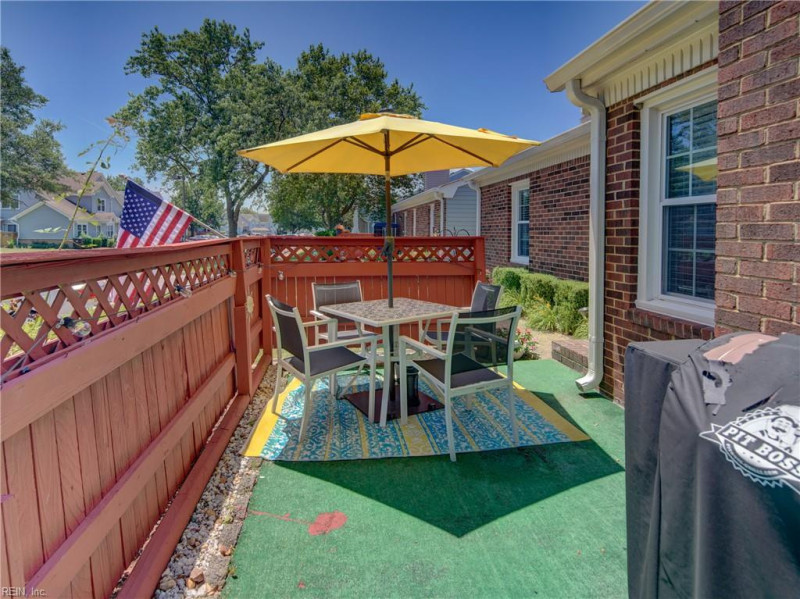 Photo 25 of 27 residential for sale in Virginia Beach virginia