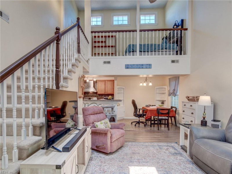 Photo 5 of 27 residential for sale in Virginia Beach virginia