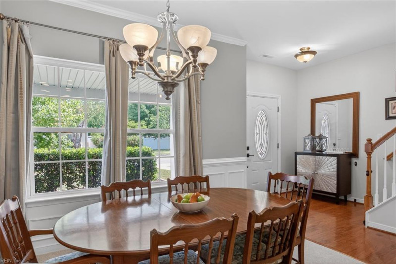 Photo 13 of 45 residential for sale in Chesapeake virginia