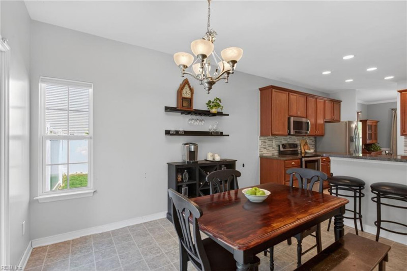 Photo 21 of 45 residential for sale in Chesapeake virginia