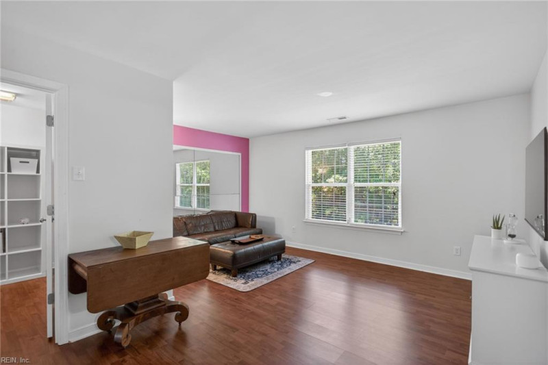 Photo 23 of 45 residential for sale in Chesapeake virginia