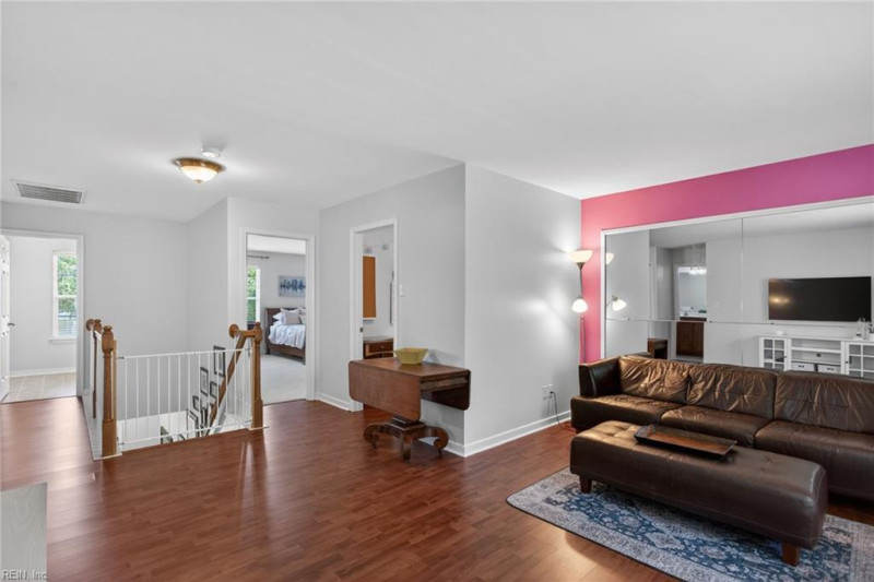 Photo 26 of 45 residential for sale in Chesapeake virginia
