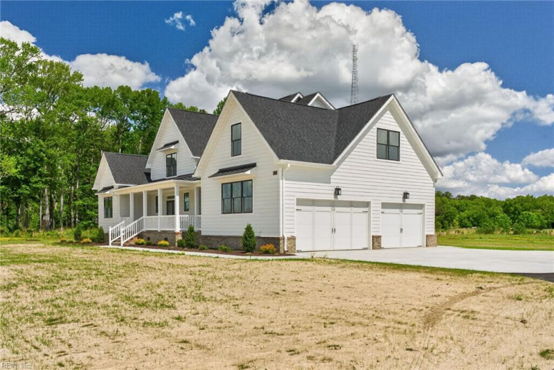 Photo 2 of 43 residential for sale in Chesapeake virginia