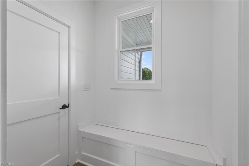Photo 23 of 43 residential for sale in Chesapeake virginia