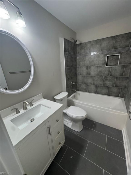 Photo 8 of 23 residential for sale in Hampton virginia