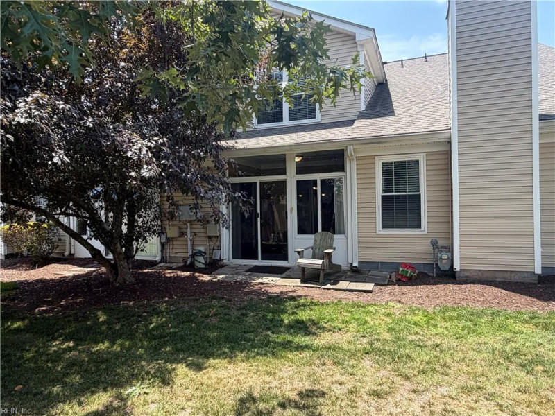 Photo 28 of 40 residential for sale in Chesapeake virginia