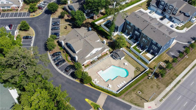 Photo 34 of 40 residential for sale in Chesapeake virginia