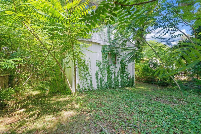 Photo 23 of 24 residential for sale in Chesapeake virginia