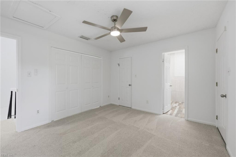 Photo 23 of 44 residential for sale in Virginia Beach virginia