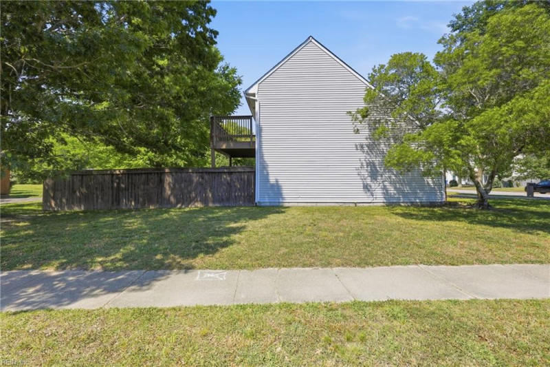 Photo 40 of 44 residential for sale in Virginia Beach virginia