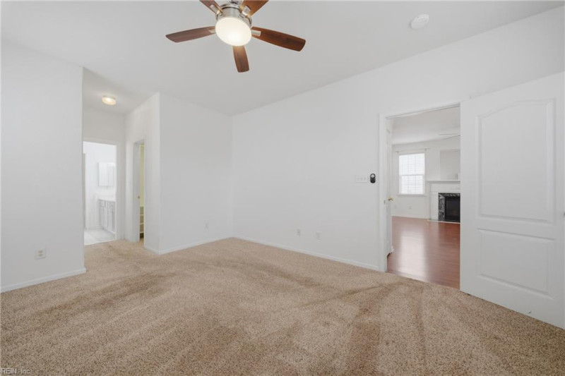 Photo 18 of 48 residential for sale in Virginia Beach virginia