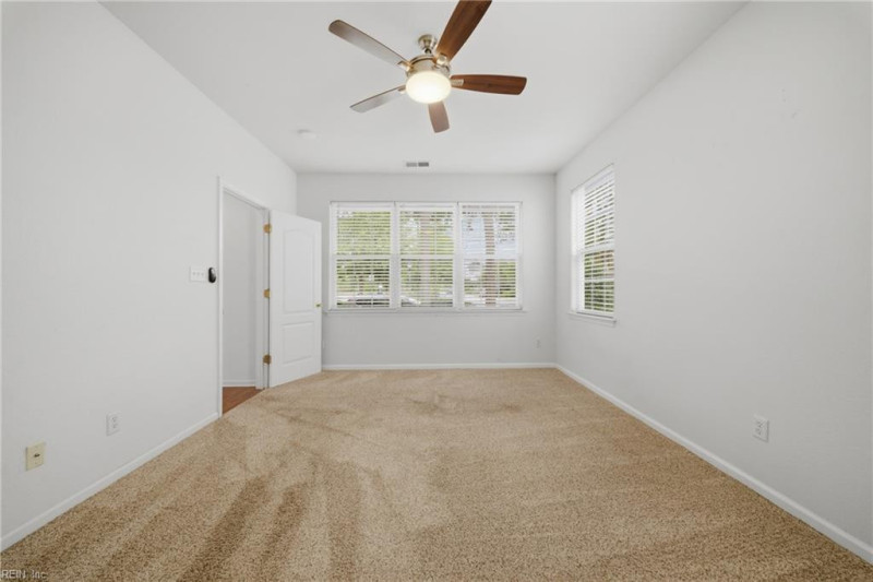 Photo 19 of 48 residential for sale in Virginia Beach virginia