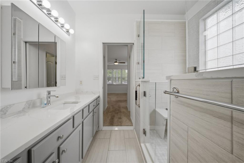 Photo 24 of 48 residential for sale in Virginia Beach virginia