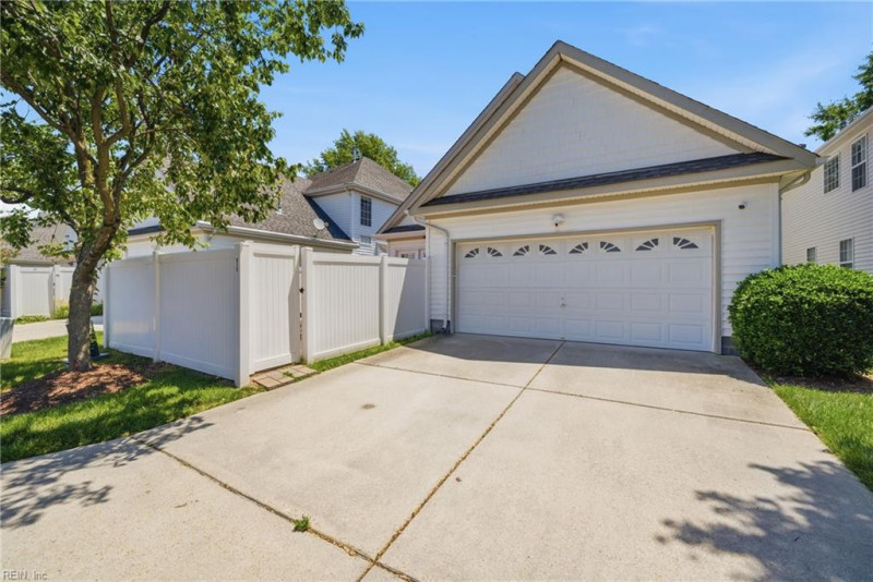 Photo 43 of 48 residential for sale in Virginia Beach virginia