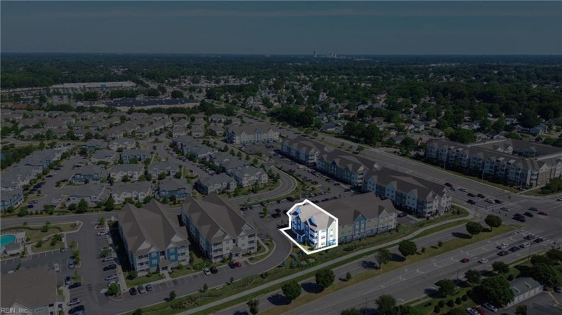 Photo 25 of 37 residential for sale in Virginia Beach virginia