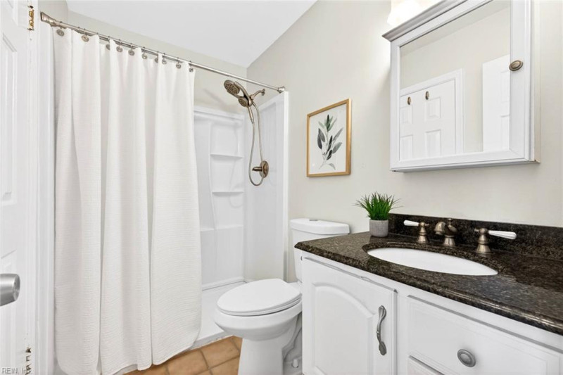 Photo 18 of 34 residential for sale in Virginia Beach virginia