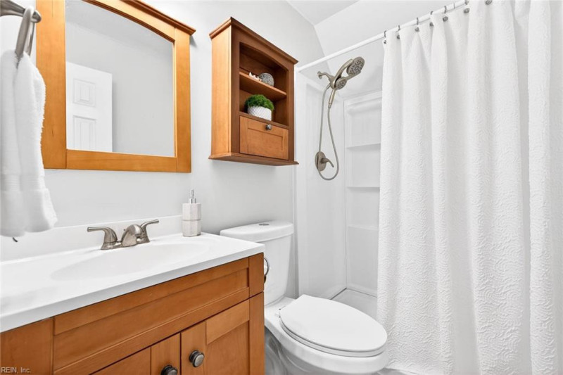 Photo 23 of 34 residential for sale in Virginia Beach virginia