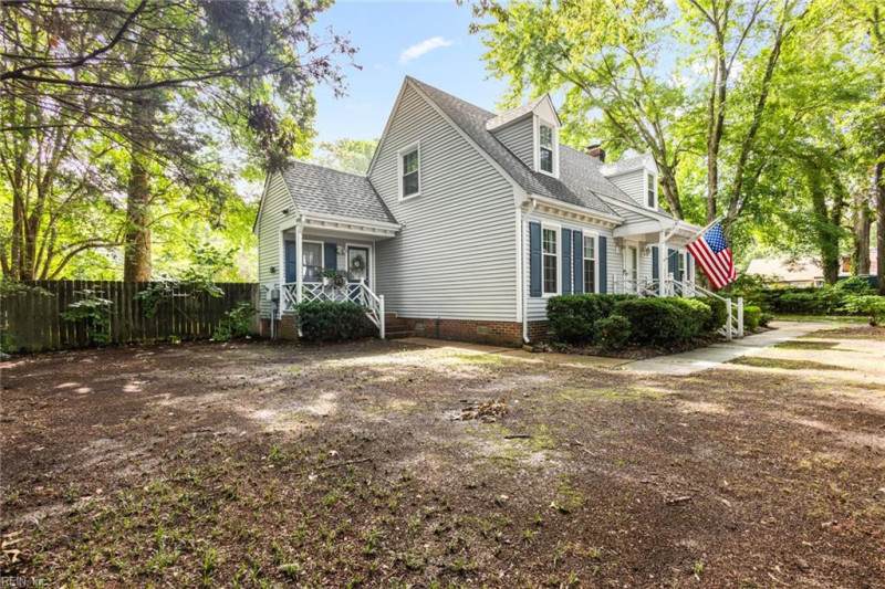 Photo 25 of 34 residential for sale in Virginia Beach virginia