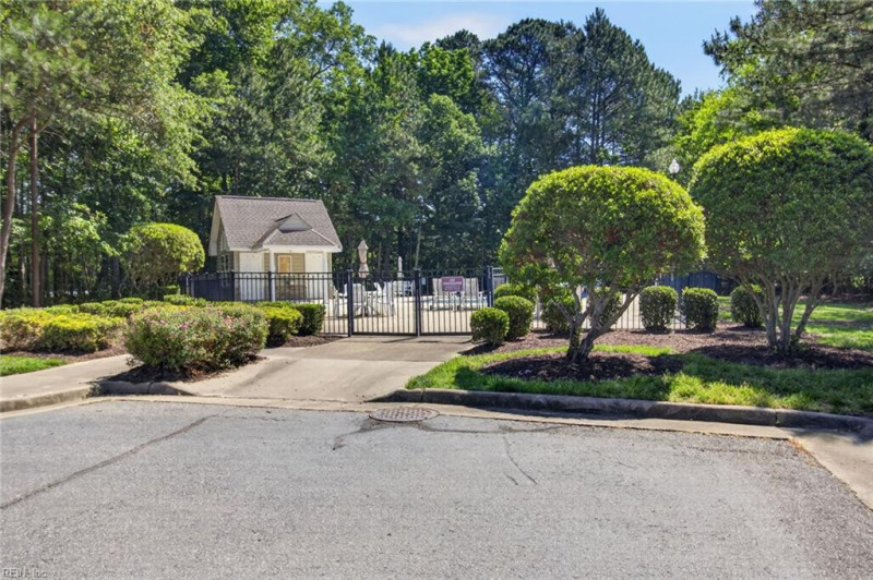 Photo 33 of 36 residential for sale in Suffolk virginia Photo 33 of 36 residential for sale in Suffolk virginia