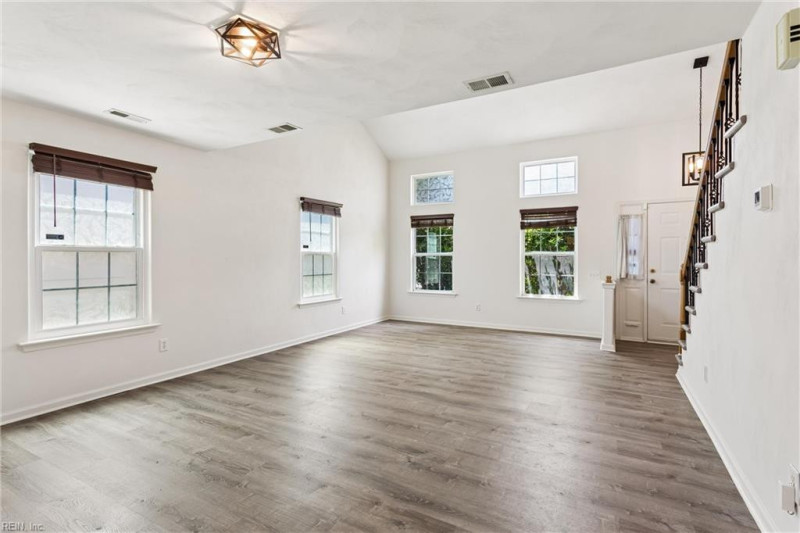 Photo 9 of 50 residential for sale in Suffolk virginia Photo 9 of 50 residential for sale in Suffolk virginia