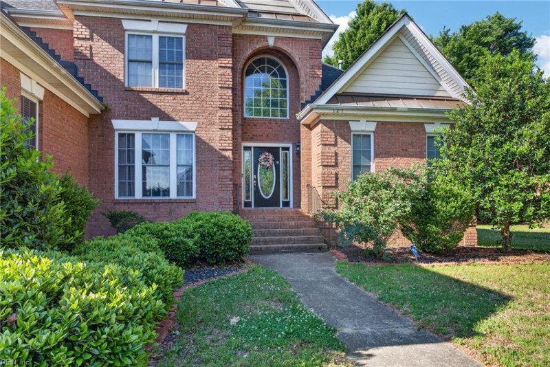 Photo 2 of 37 residential for sale in Suffolk virginia Photo 2 of 37 residential for sale in Suffolk virginia