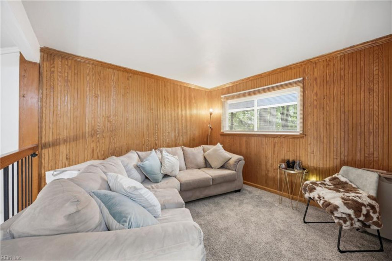 Photo 16 of 26 residential for sale in Newport News virginia