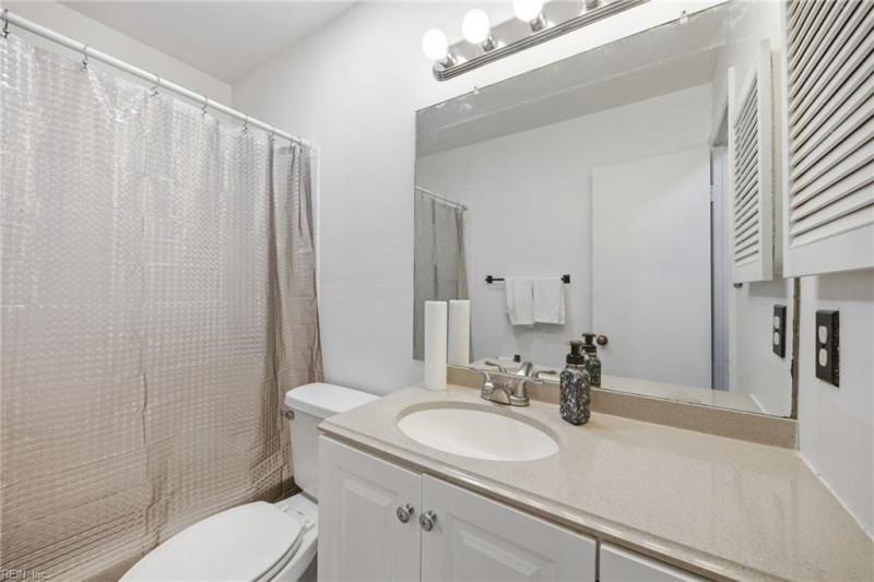 Photo 18 of 26 residential for sale in Newport News virginia