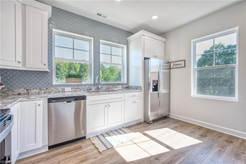 Photo 2 of 27 residential for sale in Virginia Beach virginia